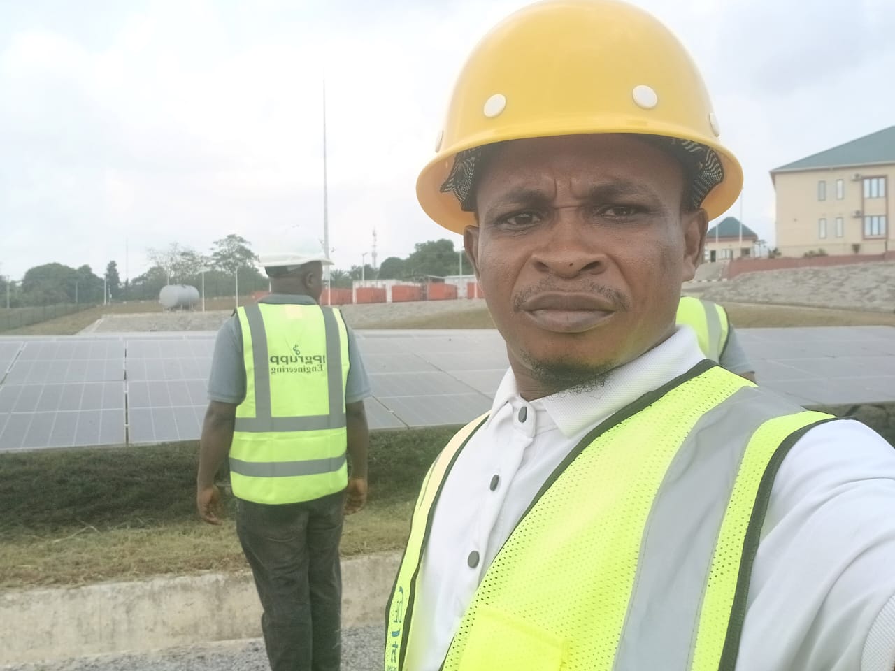 POWERSOURCE engineer at a large solar plant